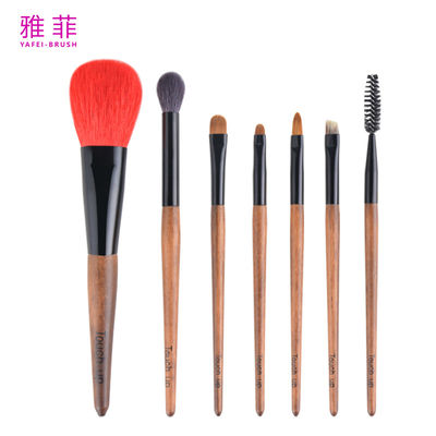 comprare 267A68107 Set di spazzole da trucco da 7 pezzi di marchio privato Set di spazzole da trucco per capelli di animali di lusso fabbricazione online