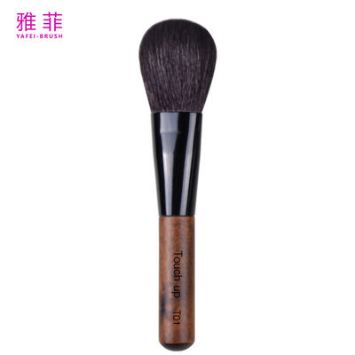 comprare T01 Tubo di alluminio spazzola per il viso in polvere di moda spazzola per il trucco a manico di legno fabbricazione online
