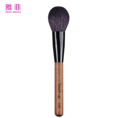 comprare T07 OEM/ODM Logo Capra naturale capelli in polvere blush trucco spazzole tubo di rame maniglia di legno artigianale fabbricazione online